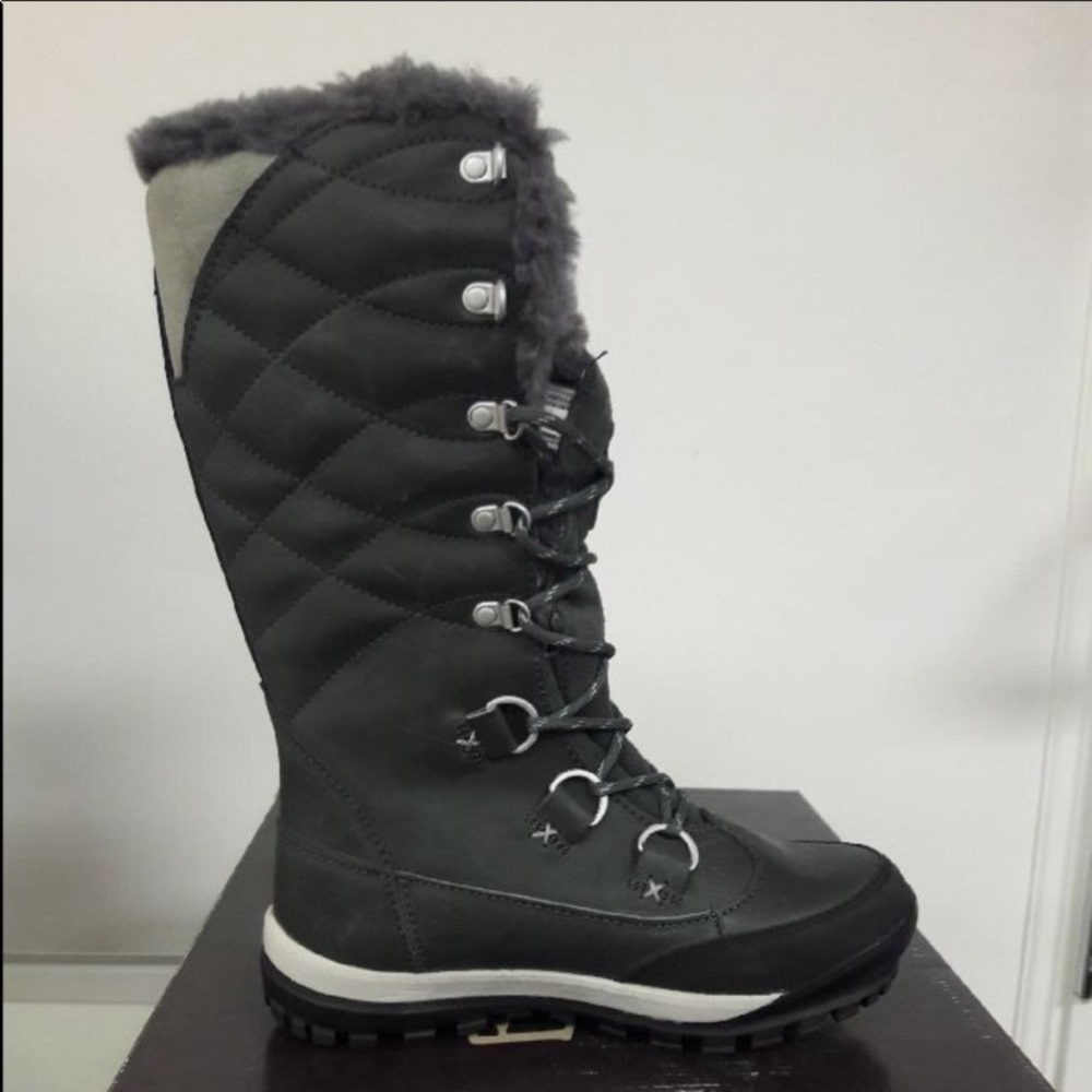 New BearPaw Isabella Snow Boots, 7